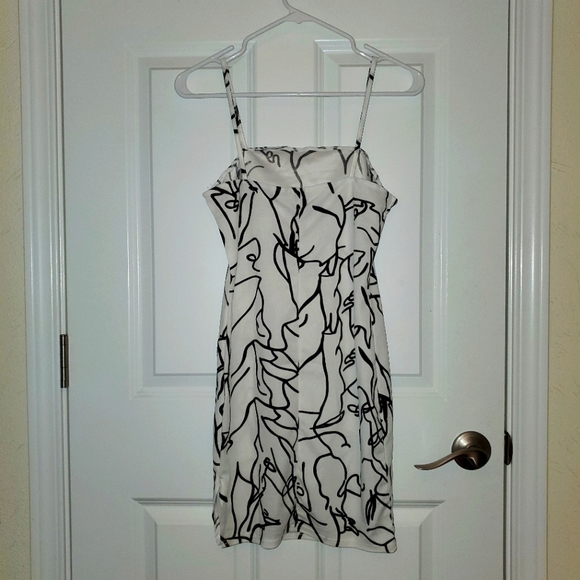 Mini Dress - Picture 5 of 6